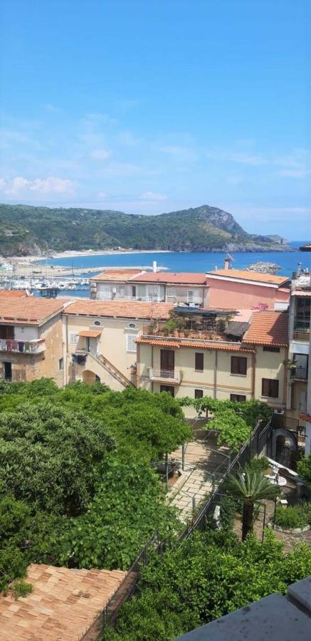 Finestra Sul Porto Marina di Camerota